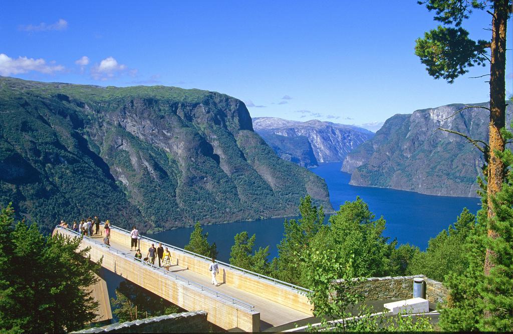 Heimly Pensjonat Flåm Exteriör bild